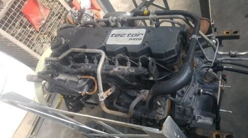 IVECO F4AE3681A IVECO EUROCARGO F4AE3681A truck - Motor para Camión: foto 2 IVECO F4AE3681A IVECO EUROCARGO F4AE3681A truck - Motor para Camión: foto 2
