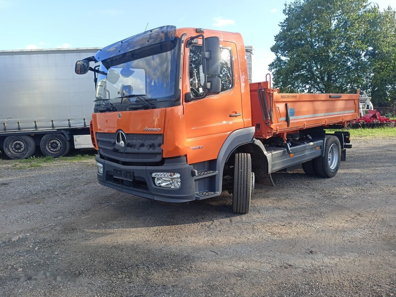 Mercedes-Benz Atego1530 - Camión volquete: foto 1 Mercedes-Benz Atego1530 - Camión volquete: foto 1