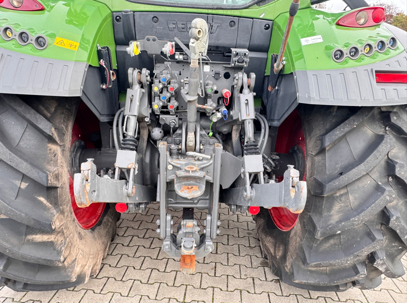 Tractor FENDT 513 Vario S4 PowerPlus: foto 10