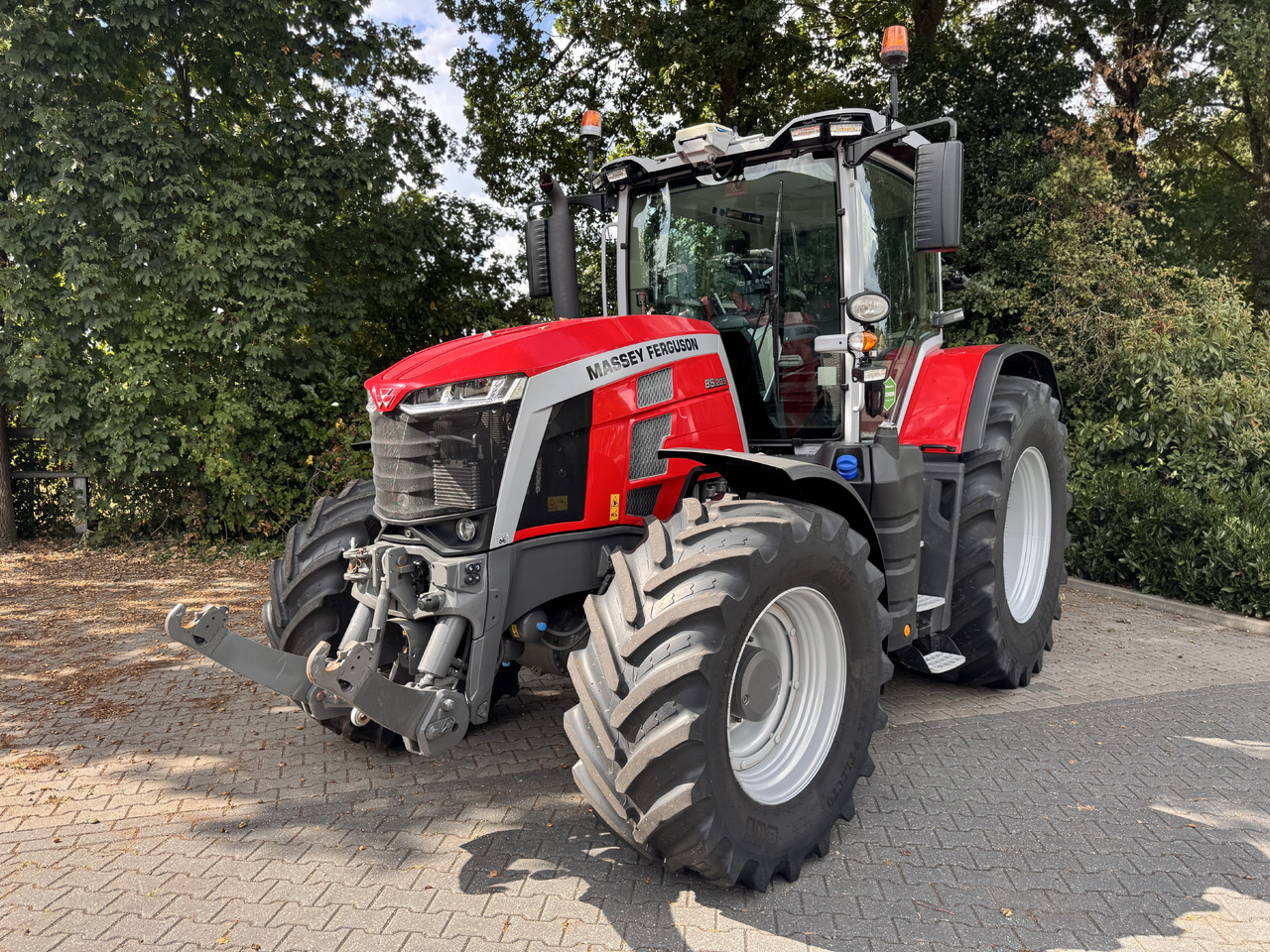 Massey Ferguson 8s.205 Dyna7 Exclusive - Tractor: foto 1 Massey Ferguson 8s.205 Dyna7 Exclusive - Tractor: foto 1