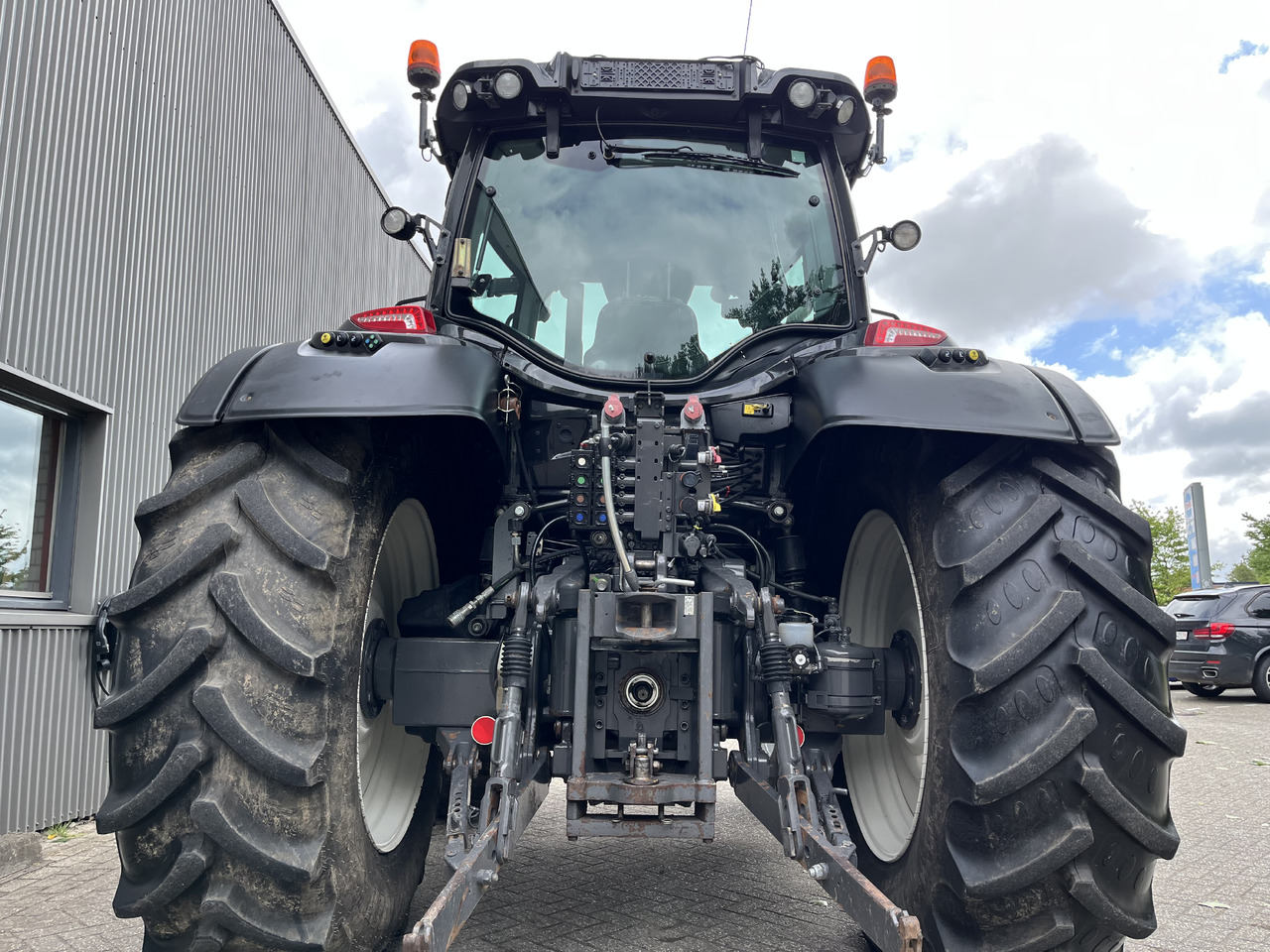 Valtra N174 Active - Tractor: foto 4 Valtra N174 Active - Tractor: foto 4
