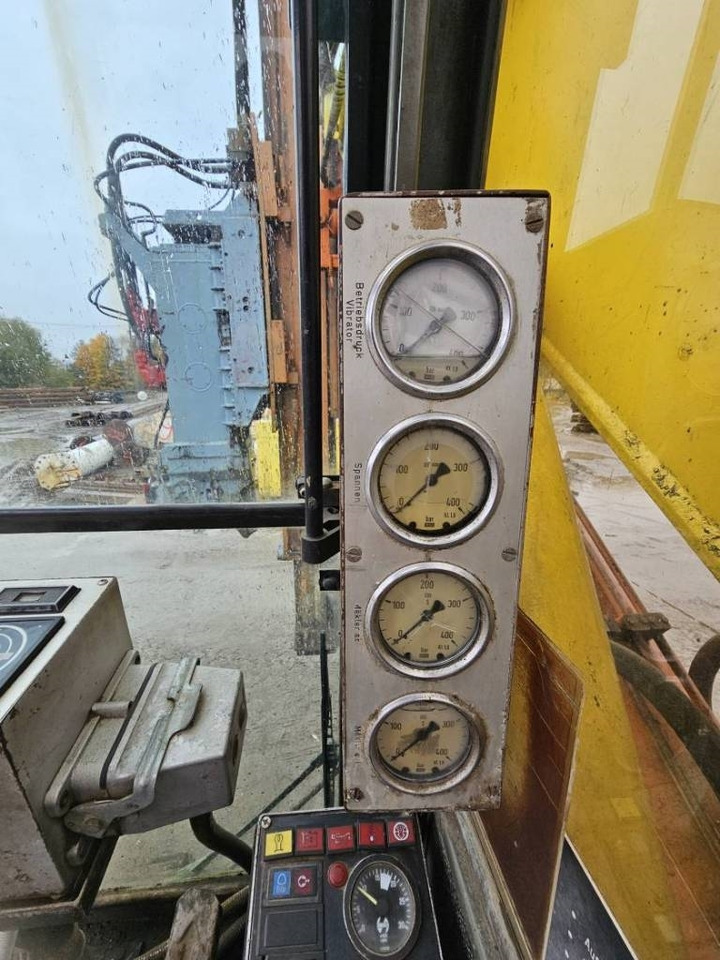 ABI Muller MS-M10000T Sennebogen SR28T bauer bg rg rtg - Martillo de hinca de pilotes: foto 3 ABI Muller MS-M10000T Sennebogen SR28T bauer bg rg rtg - Martillo de hinca de pilotes: foto 3