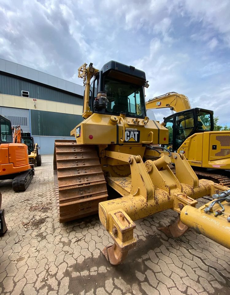 Caterpillar D6N LGP, 2019 ROK, 2100 MTH, ZRYWAK - Bulldozer: foto 2 Caterpillar D6N LGP, 2019 ROK, 2100 MTH, ZRYWAK - Bulldozer: foto 2
