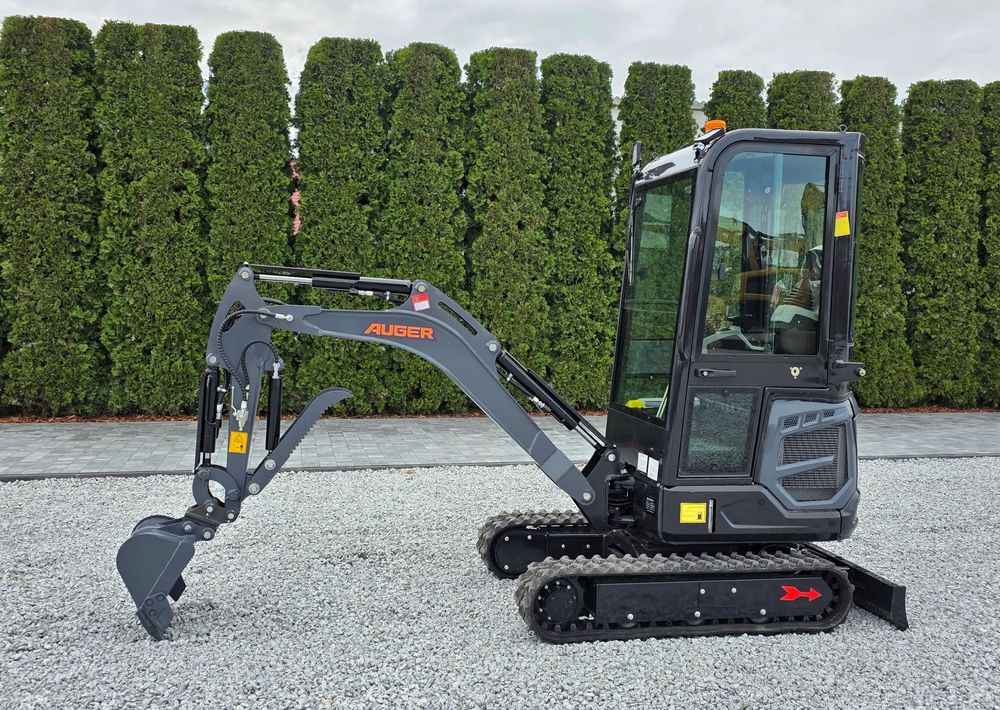 Kubota AUGER NM 18, SILNIK KUBOTA, 3 ŁYŻKI, MINIKOPARKA - Miniexcavadora: foto 1 Kubota AUGER NM 18, SILNIK KUBOTA, 3 ŁYŻKI, MINIKOPARKA - Miniexcavadora: foto 1