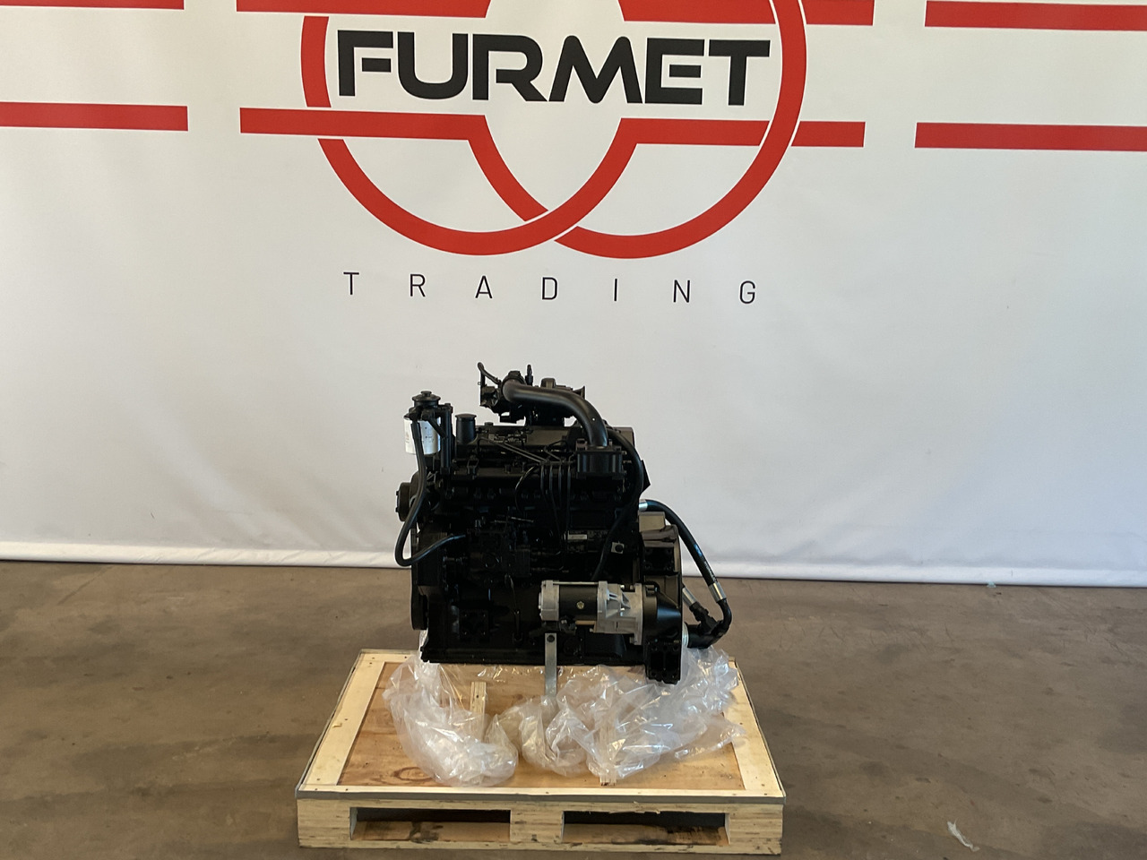 Cummins B3.3 Turbo - Motor: foto 1 Cummins B3.3 Turbo - Motor: foto 1