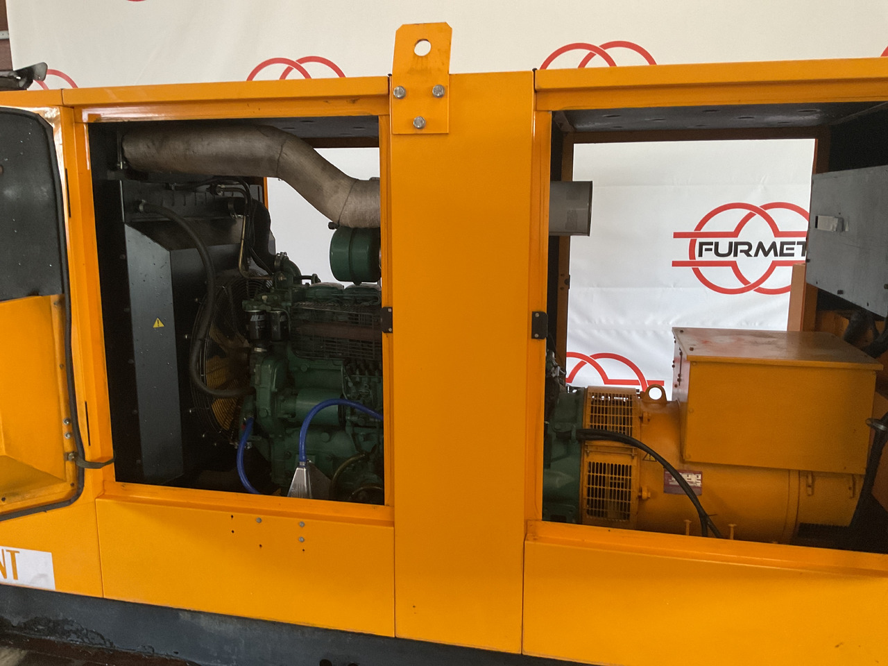 Volvo SDMO generator set. 200KVA. Very complete. Tested and approved. - Generador industriale: foto 3 Volvo SDMO generator set. 200KVA. Very complete. Tested and approved. - Generador industriale: foto 3