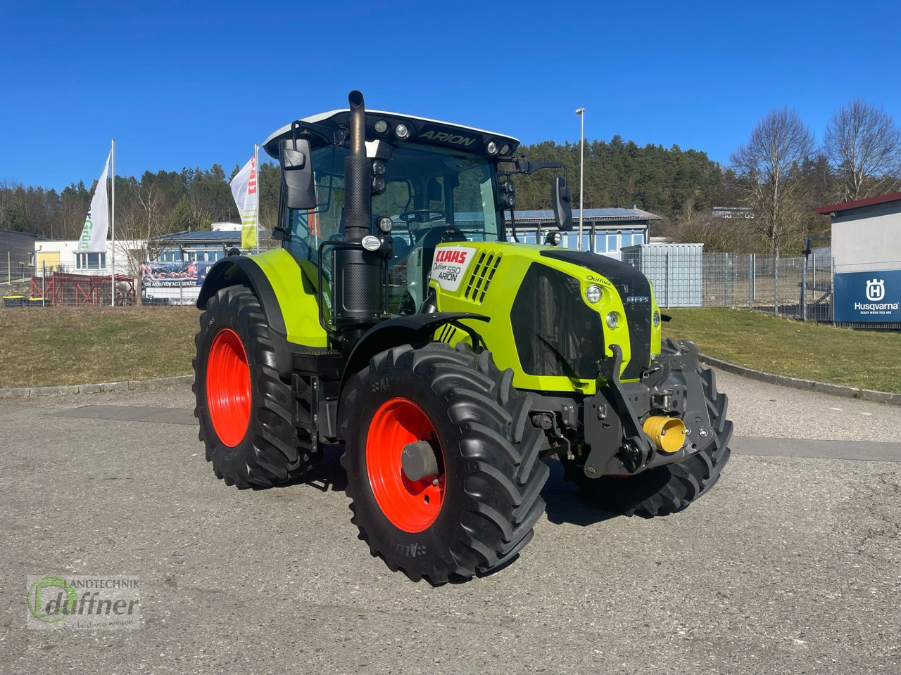 CLAAS Arion 550 CEBIS CMATIC - Tractor: foto 1 CLAAS Arion 550 CEBIS CMATIC - Tractor: foto 1