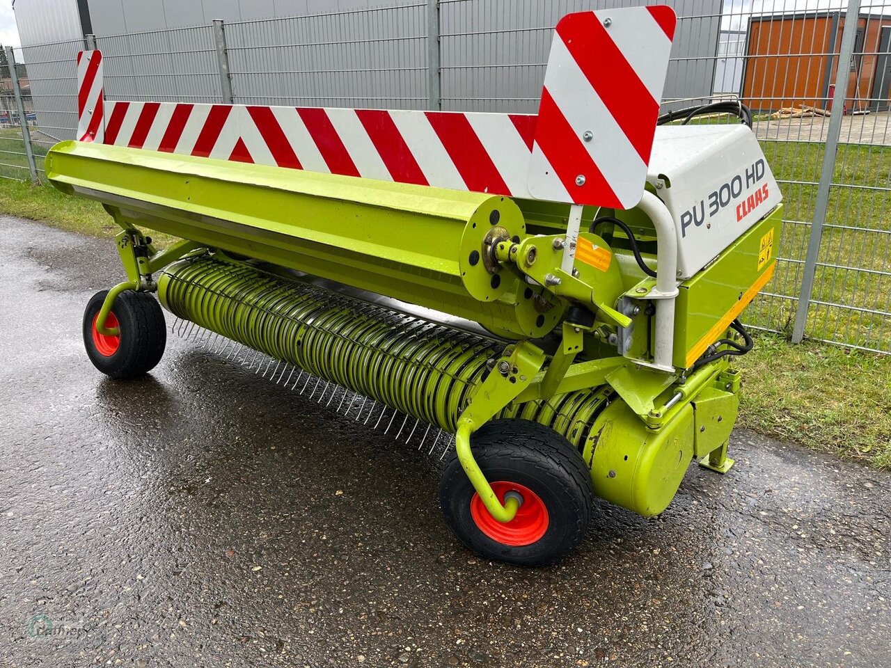CLAAS PU 300 HD L Pro - Accesorios para cosechadoras de forraje: foto 2 CLAAS PU 300 HD L Pro - Accesorios para cosechadoras de forraje: foto 2