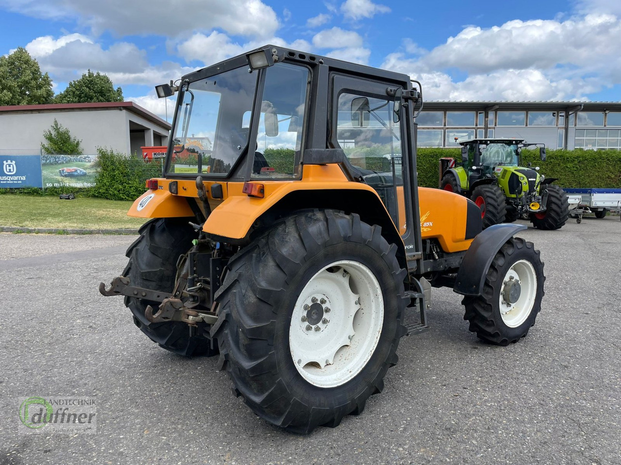 Renault Ceres 85 X - Tractor: foto 2 Renault Ceres 85 X - Tractor: foto 2