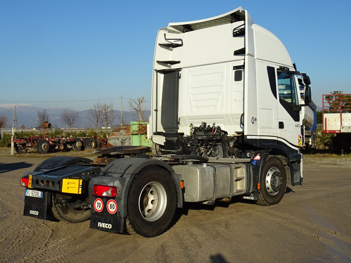 Cabeza tractora IVECO STRALIS 450: foto 6