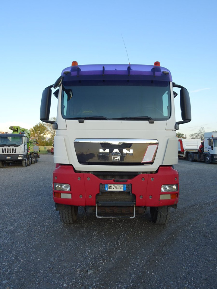 MAN TGA 33.480 - Cabeza tractora: foto 5 MAN TGA 33.480 - Cabeza tractora: foto 5