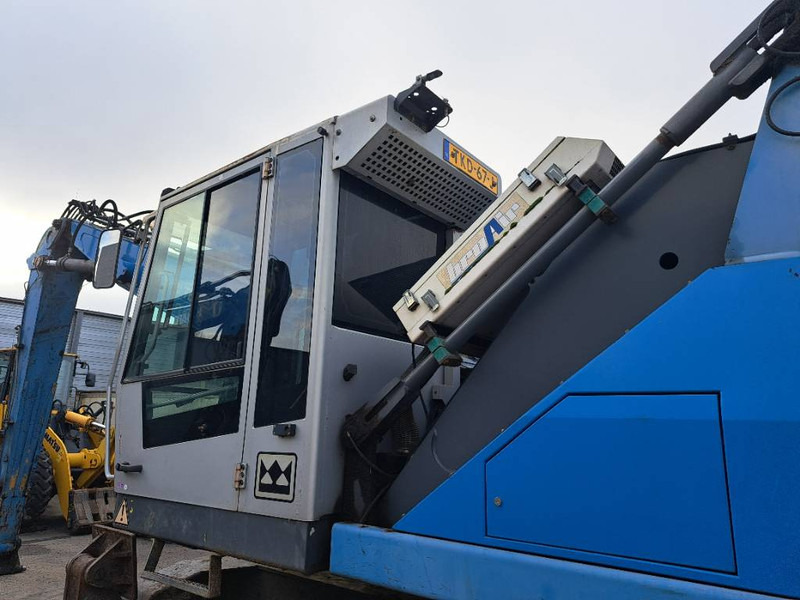 Fuchs MHL335 - Manipulador de materiales: foto 5 Fuchs MHL335 - Manipulador de materiales: foto 5