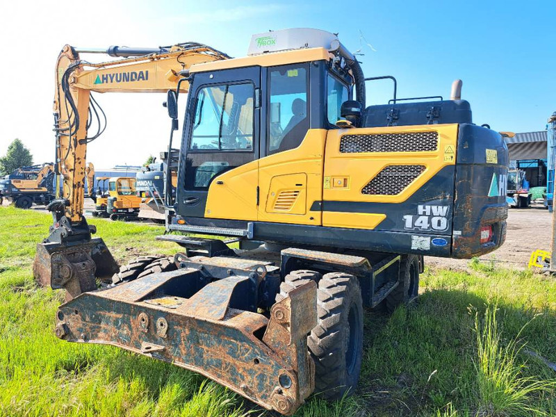 Hyundai HW 140 - Excavadora de ruedas: foto 3 Hyundai HW 140 - Excavadora de ruedas: foto 3