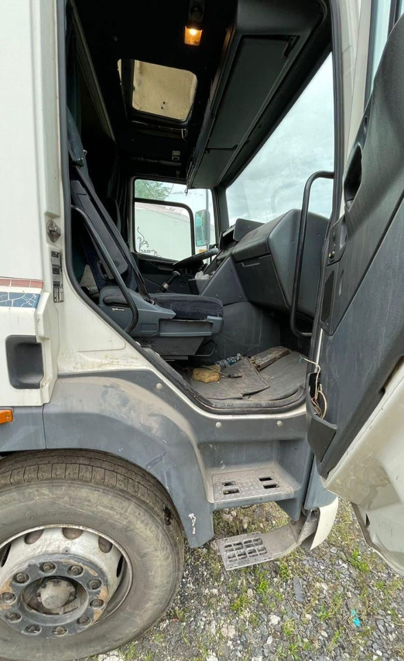 DAF CF 85 - Cabeza tractora: foto 5 DAF CF 85 - Cabeza tractora: foto 5