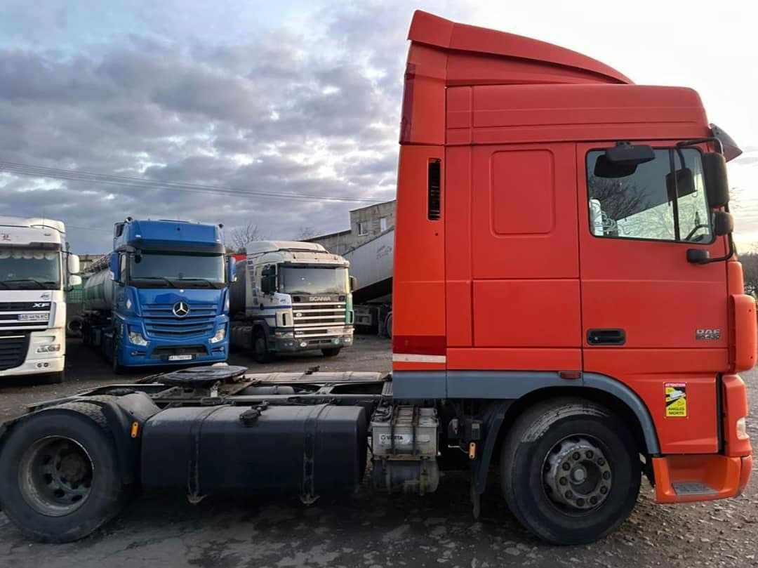 DAF XF 95.430 Tractor head - Cabeza tractora: foto 1 DAF XF 95.430 Tractor head - Cabeza tractora: foto 1