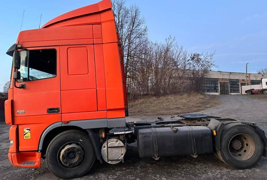 DAF XF 95.430 Tractor head - Cabeza tractora: foto 3 DAF XF 95.430 Tractor head - Cabeza tractora: foto 3