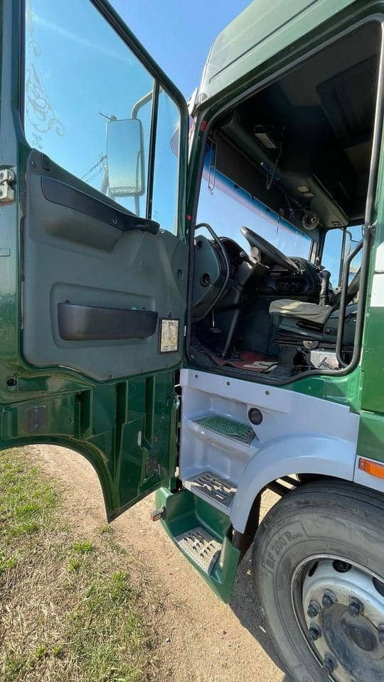 DAF XF 95.430 Tractor unit - Cabeza tractora: foto 5 DAF XF 95.430 Tractor unit - Cabeza tractora: foto 5