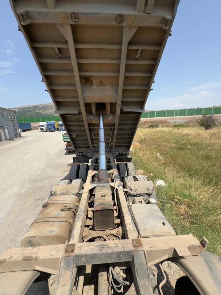 MERCEDES-BENZ Actros 4140 - Camión volquete: foto 5 MERCEDES-BENZ Actros 4140 - Camión volquete: foto 5