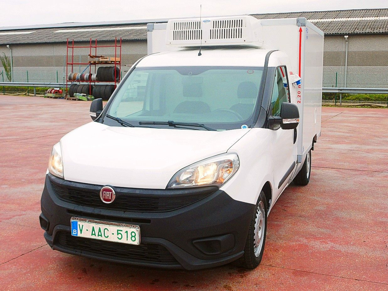 Fiat DOBLO 1.6 MAXI LONG KUHLKOFFER RELEC FROID -20 - Furgoneta frigorifica: foto 5 Fiat DOBLO 1.6 MAXI LONG KUHLKOFFER RELEC FROID -20 - Furgoneta frigorifica: foto 5