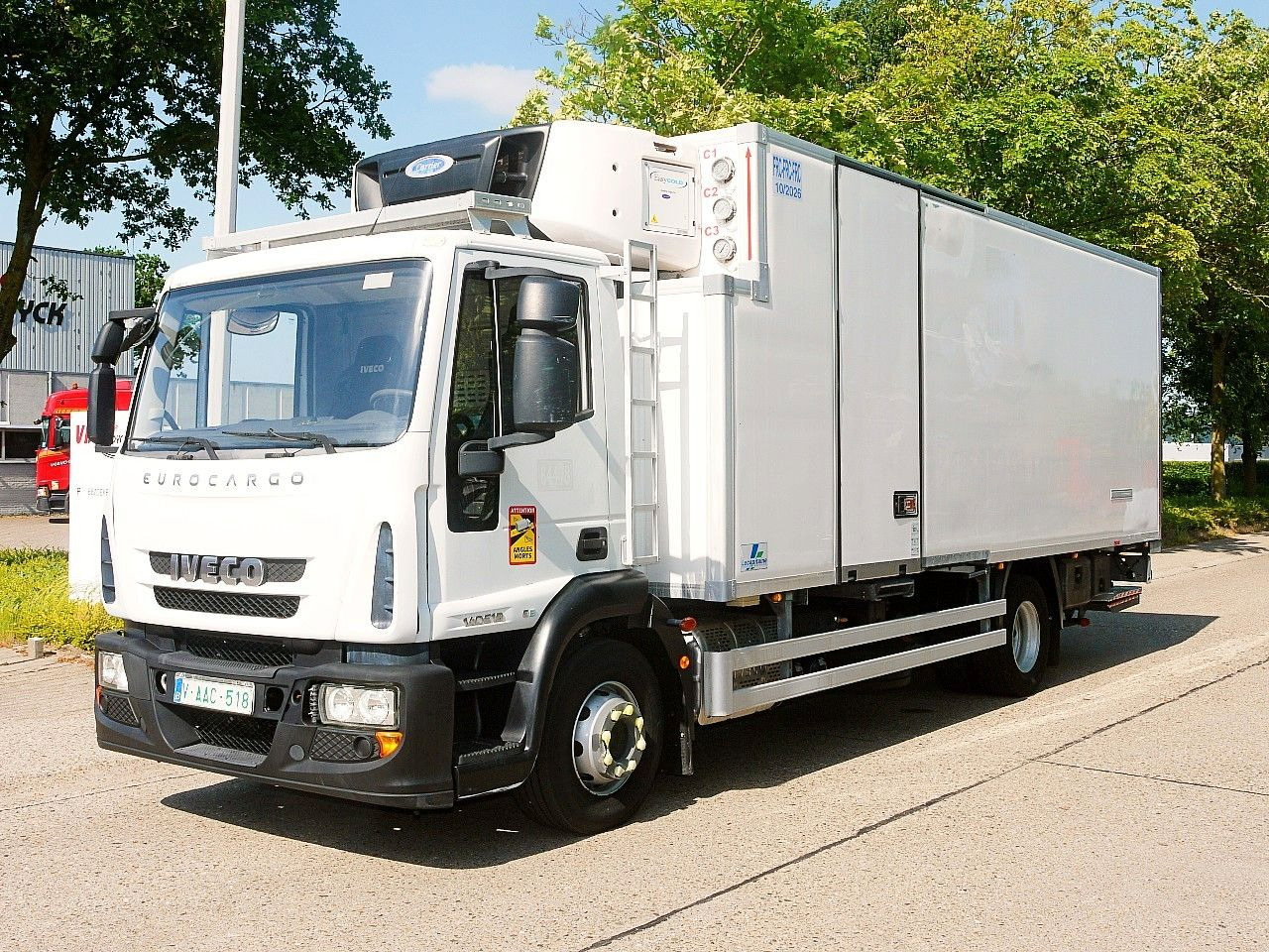 Iveco 140E19 EUROCARGO KUHLKOFFER CARRIER SUPRA 1250MT - Camión frigorífico: foto 2 Iveco 140E19 EUROCARGO KUHLKOFFER CARRIER SUPRA 1250MT - Camión frigorífico: foto 2