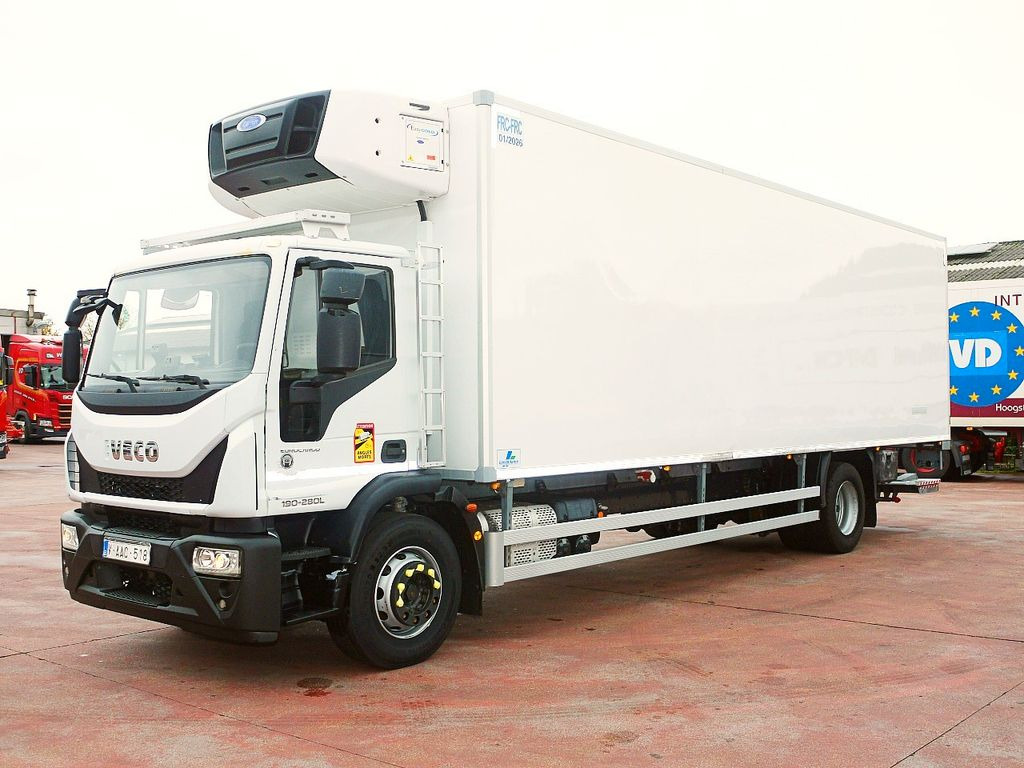 Iveco 190E28 EUROCARGO KUHLKOFFER CARRIER SUPRA 1150MT - Camión frigorífico: foto 4 Iveco 190E28 EUROCARGO KUHLKOFFER CARRIER SUPRA 1150MT - Camión frigorífico: foto 4