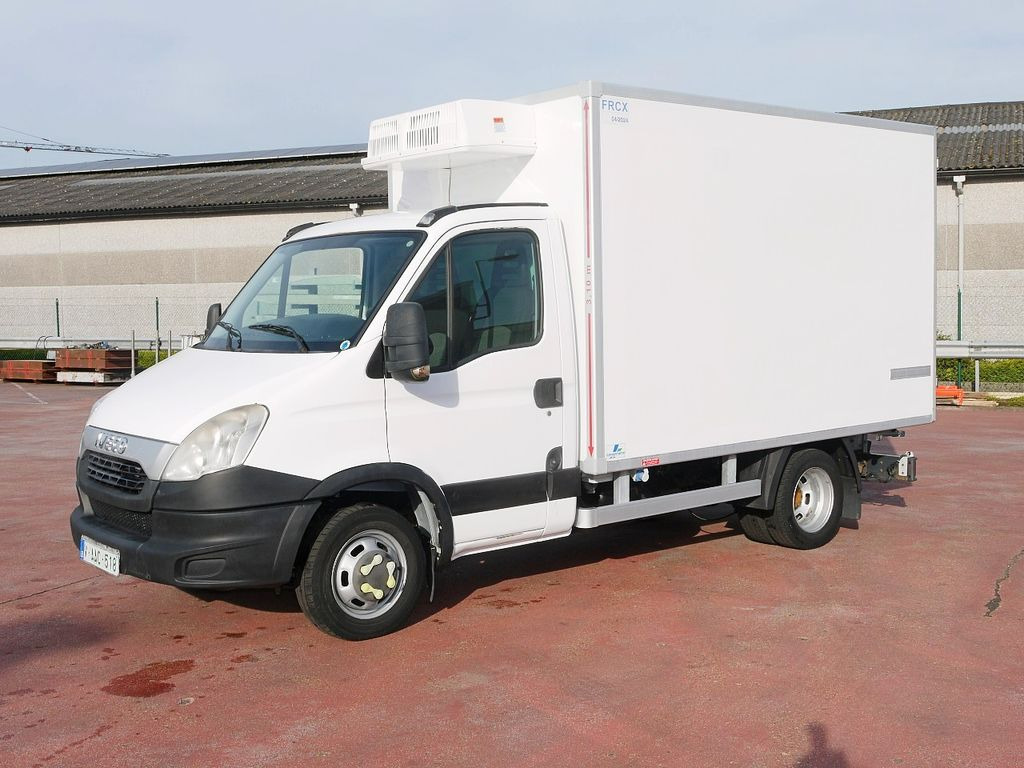Iveco 35C13 DAILY KUHLKOFFER RELEC FROID TR32 -20C - Furgoneta frigorifica: foto 4 Iveco 35C13 DAILY KUHLKOFFER RELEC FROID TR32 -20C - Furgoneta frigorifica: foto 4