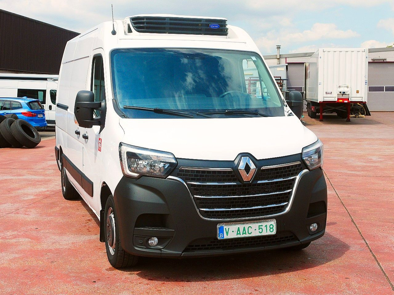 Renault MASTER KUHLKASTENWAGEN CARRIER XARIOS 350 -29c - Furgoneta frigorifica: foto 1 Renault MASTER KUHLKASTENWAGEN CARRIER XARIOS 350 -29c - Furgoneta frigorifica: foto 1