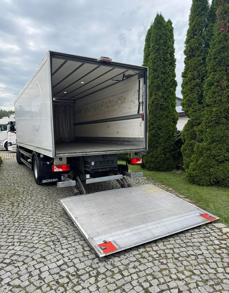 Camión frigorífico Scania P250: foto 15