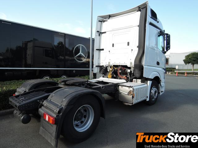 Mercedes-Benz Actros 1843 LS - Cabeza tractora: foto 4 Mercedes-Benz Actros 1843 LS - Cabeza tractora: foto 4