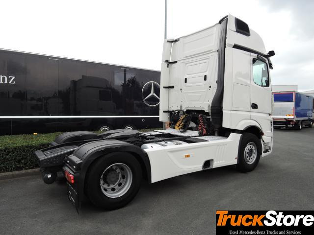 Mercedes-Benz Actros 1845 LS - Cabeza tractora: foto 4 Mercedes-Benz Actros 1845 LS - Cabeza tractora: foto 4