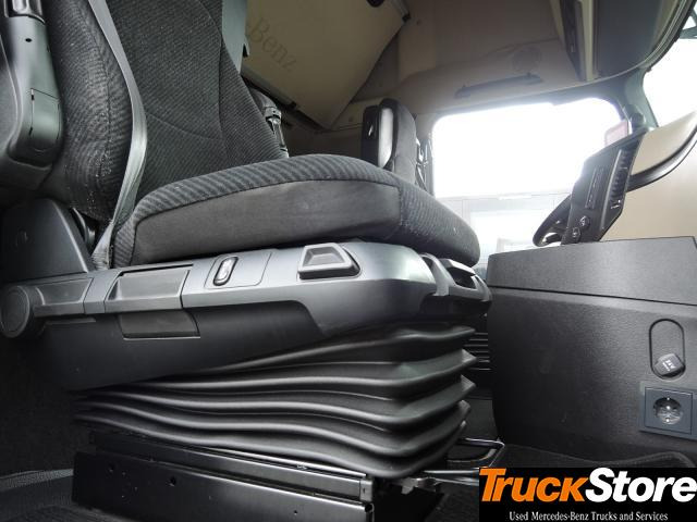 Mercedes-Benz Actros 1845 LS - Cabeza tractora: foto 2 Mercedes-Benz Actros 1845 LS - Cabeza tractora: foto 2