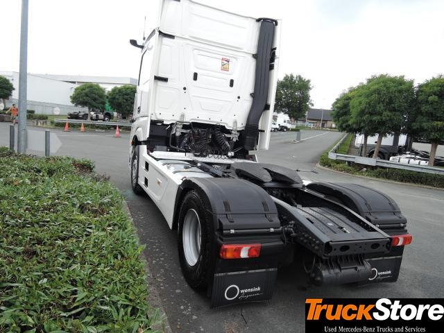 Mercedes-Benz Actros 1845 LS - Cabeza tractora: foto 5 Mercedes-Benz Actros 1845 LS - Cabeza tractora: foto 5