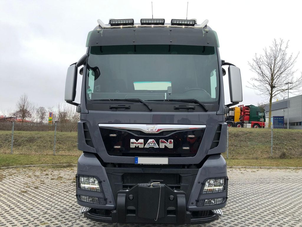 MAN TGX 41.640 8x4 Euro 6,Schwerlast 250t - Cabeza tractora: foto 3 MAN TGX 41.640 8x4 Euro 6,Schwerlast 250t - Cabeza tractora: foto 3