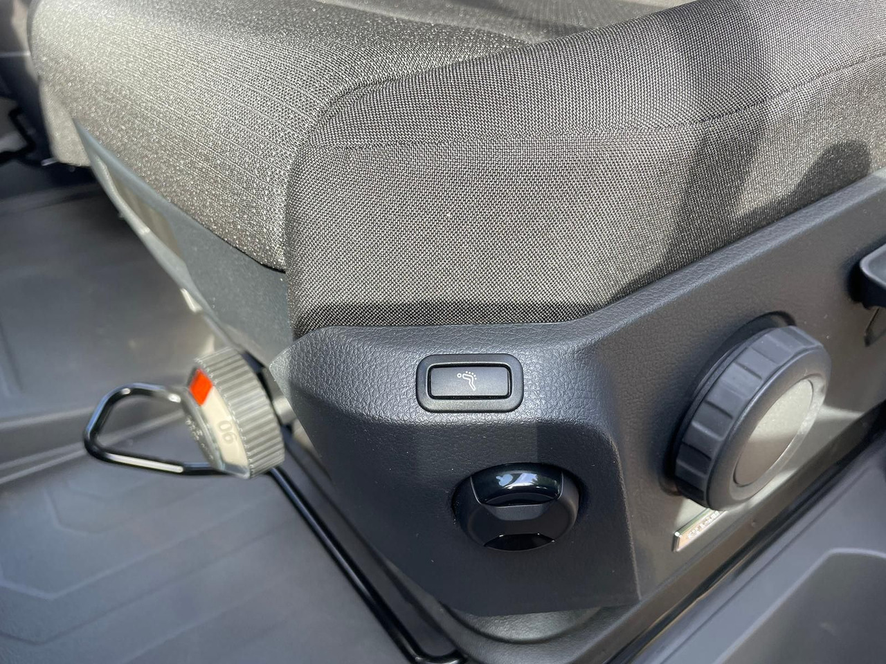 Caja abierta furgoneta, Furgoneta combi MAN TGE 3.160 Pritsche DOKA LR HECK AHK 3.5t ACC NAV: foto 24 Caja abierta furgoneta, Furgoneta combi MAN TGE 3.160 Pritsche DOKA LR HECK AHK 3.5t ACC NAV: foto 24