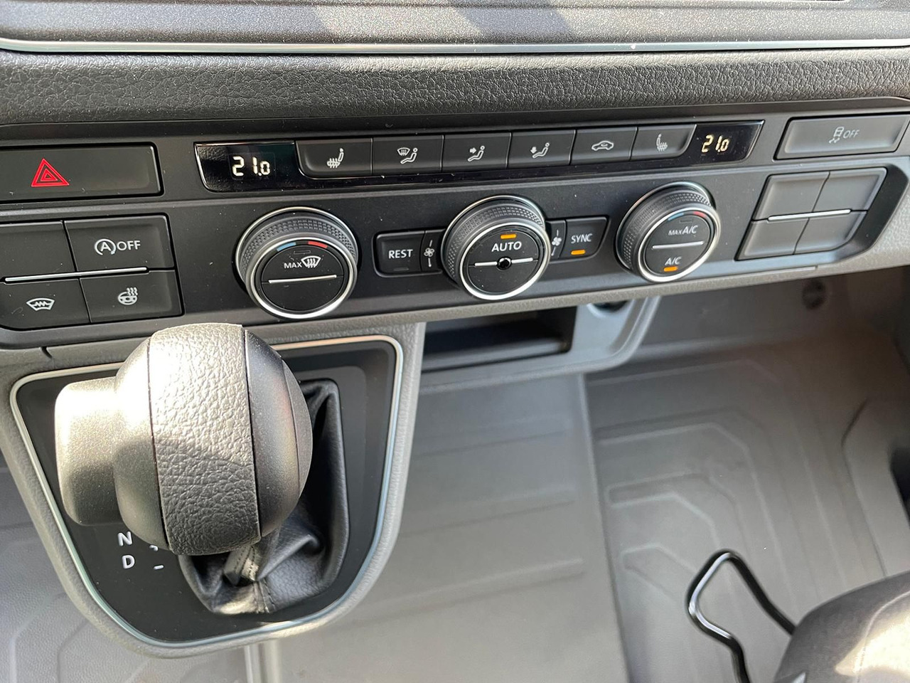 Caja abierta furgoneta, Furgoneta combi MAN TGE 3.160 Pritsche DOKA LR HECK AHK 3.5t ACC NAV: foto 22 Caja abierta furgoneta, Furgoneta combi MAN TGE 3.160 Pritsche DOKA LR HECK AHK 3.5t ACC NAV: foto 22