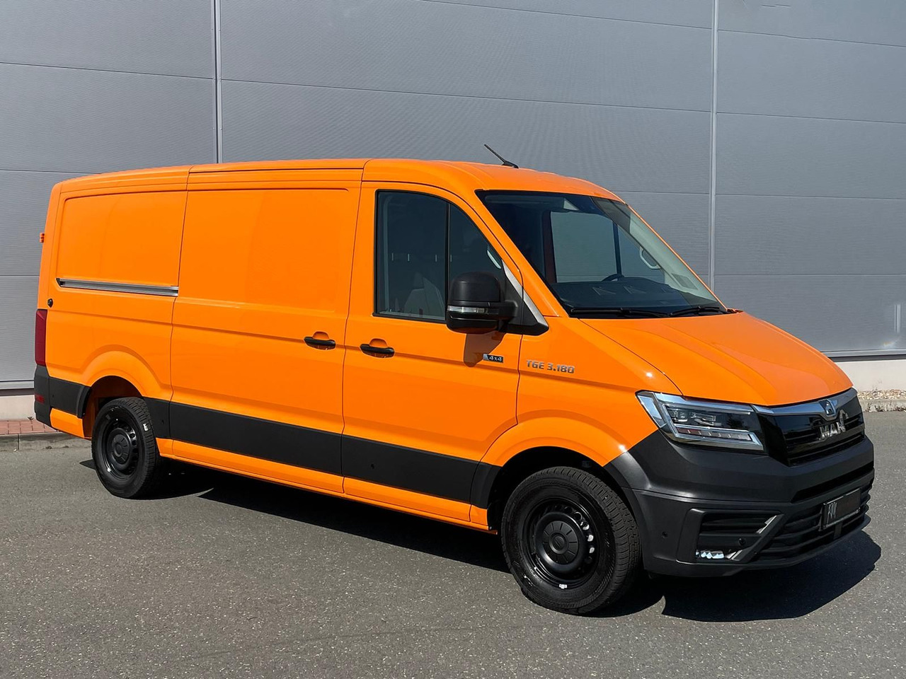MAN TGE 3.180 Kasten L3H2 4x4 AUTOM ACC NAVI - Coche: foto 2 MAN TGE 3.180 Kasten L3H2 4x4 AUTOM ACC NAVI - Coche: foto 2