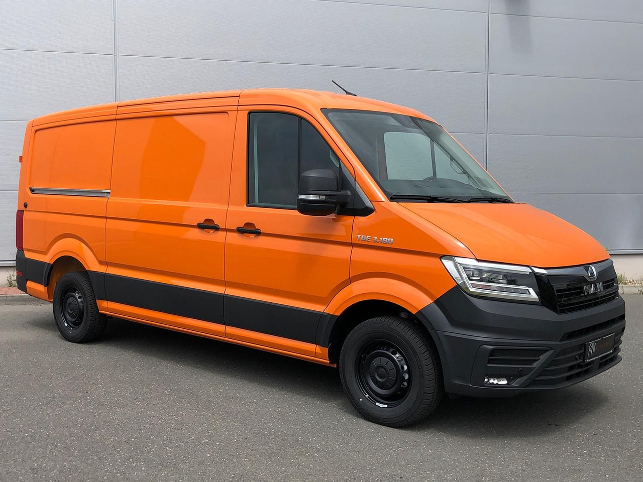 MAN TGE 3.180 Kasten L3H2 TEMPOMAT LED STANDHZ NAVI - Furgón: foto 2 MAN TGE 3.180 Kasten L3H2 TEMPOMAT LED STANDHZ NAVI - Furgón: foto 2