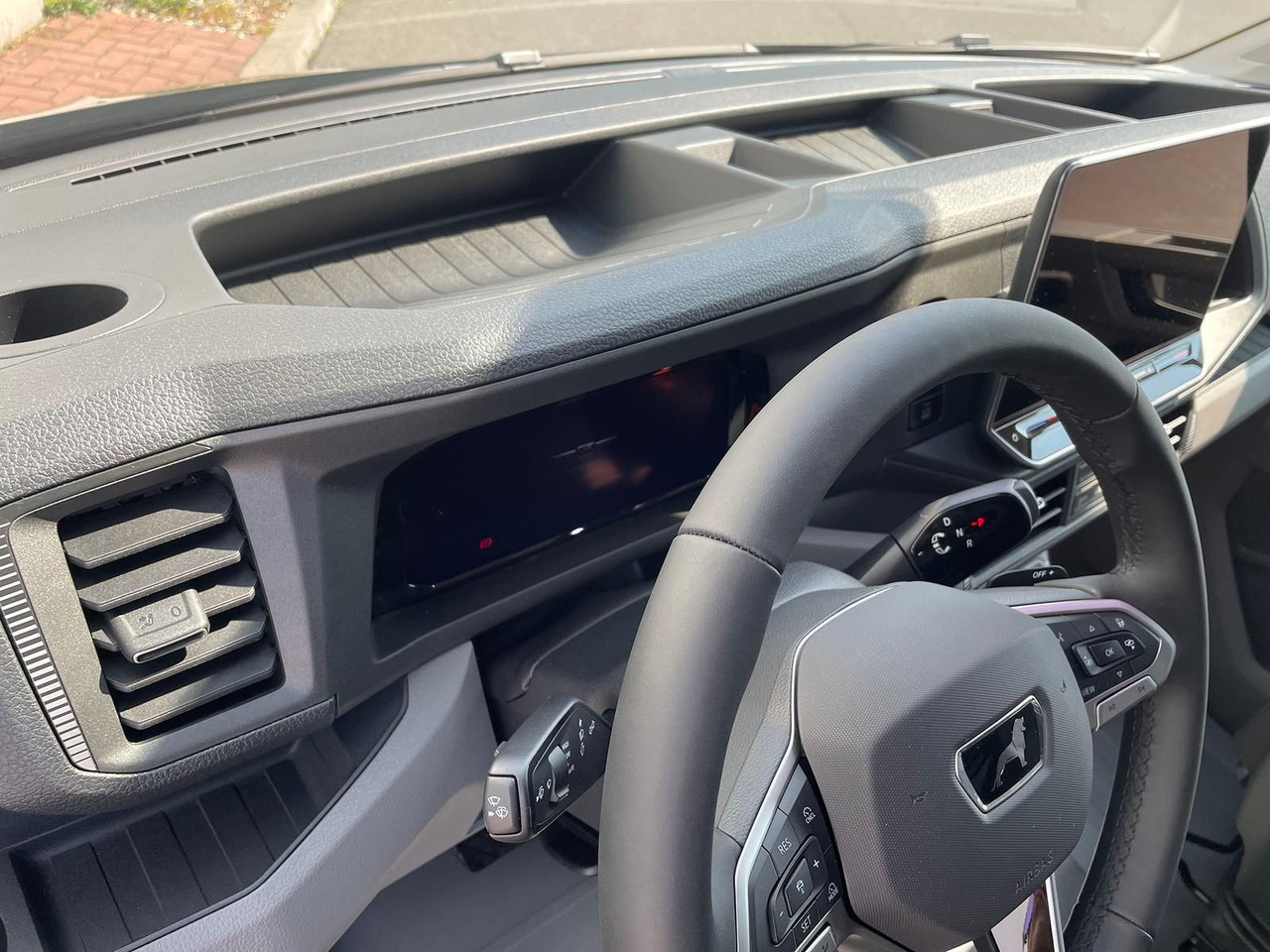 Furgón MAN TGE 3.180 L3H2 Kasten LED NAVI ACC LED STANDHZ: foto 33 Furgón MAN TGE 3.180 L3H2 Kasten LED NAVI ACC LED STANDHZ: foto 33