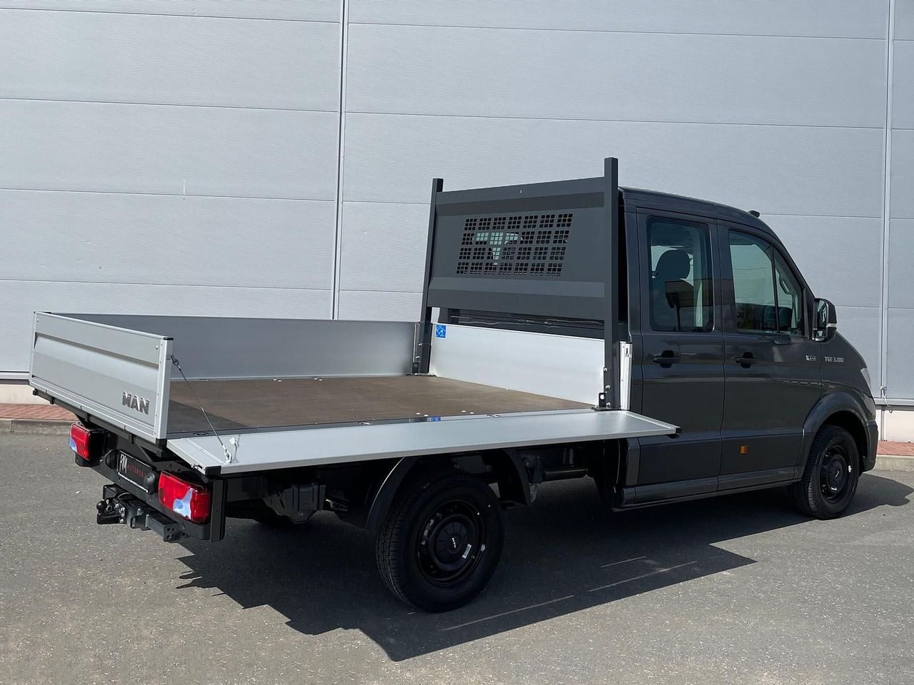 Caja abierta furgoneta, Furgoneta combi MAN TGE 3.180 Pritsche DOKA MR 4x4 ACC LED DIFF-SPER: foto 36 Caja abierta furgoneta, Furgoneta combi MAN TGE 3.180 Pritsche DOKA MR 4x4 ACC LED DIFF-SPER: foto 36