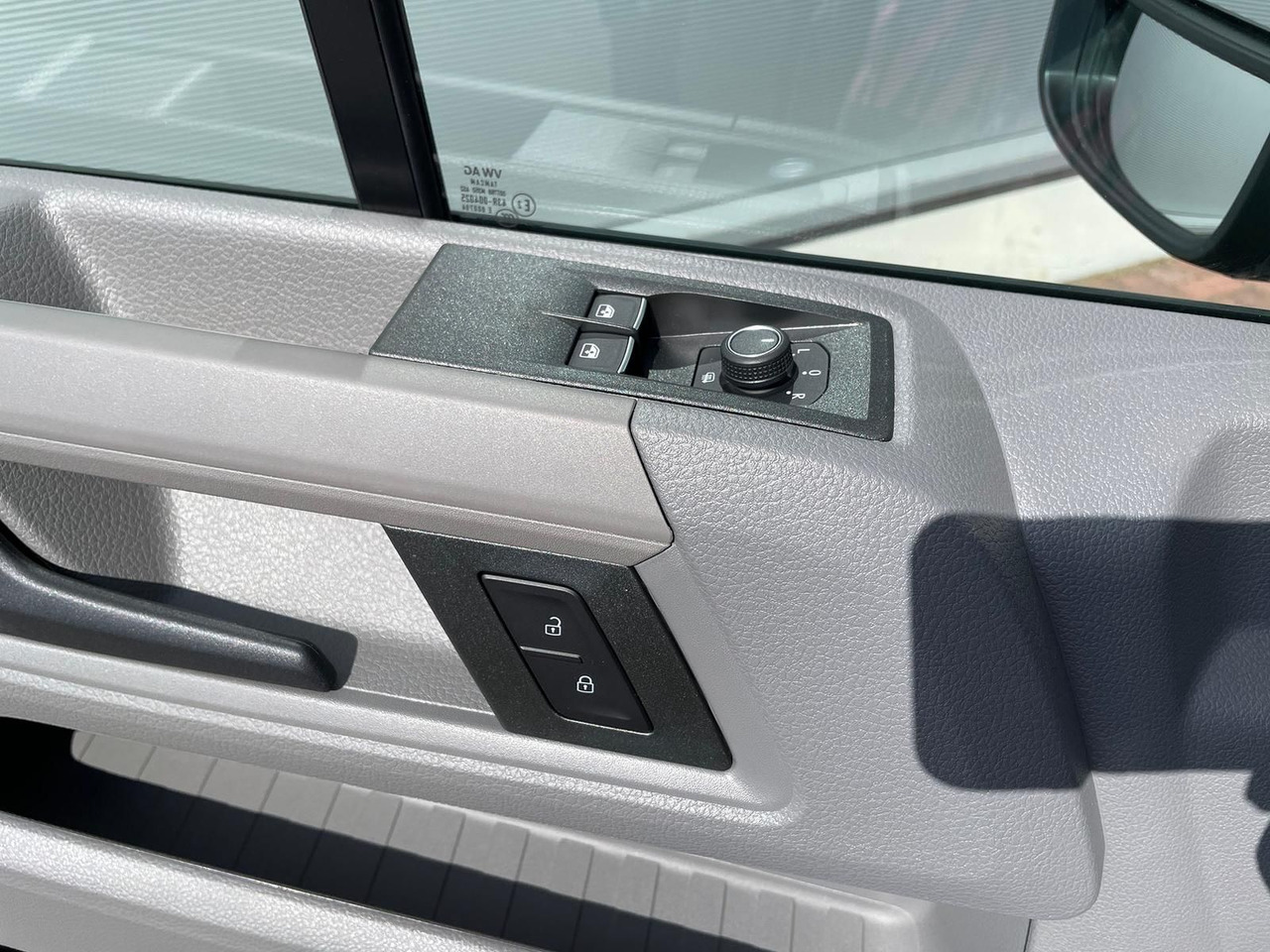 Caja abierta furgoneta, Furgoneta combi MAN TGE 3.180 Pritsche DOKA MR 4x4 ACC LED DIFF-SPER: foto 32 Caja abierta furgoneta, Furgoneta combi MAN TGE 3.180 Pritsche DOKA MR 4x4 ACC LED DIFF-SPER: foto 32