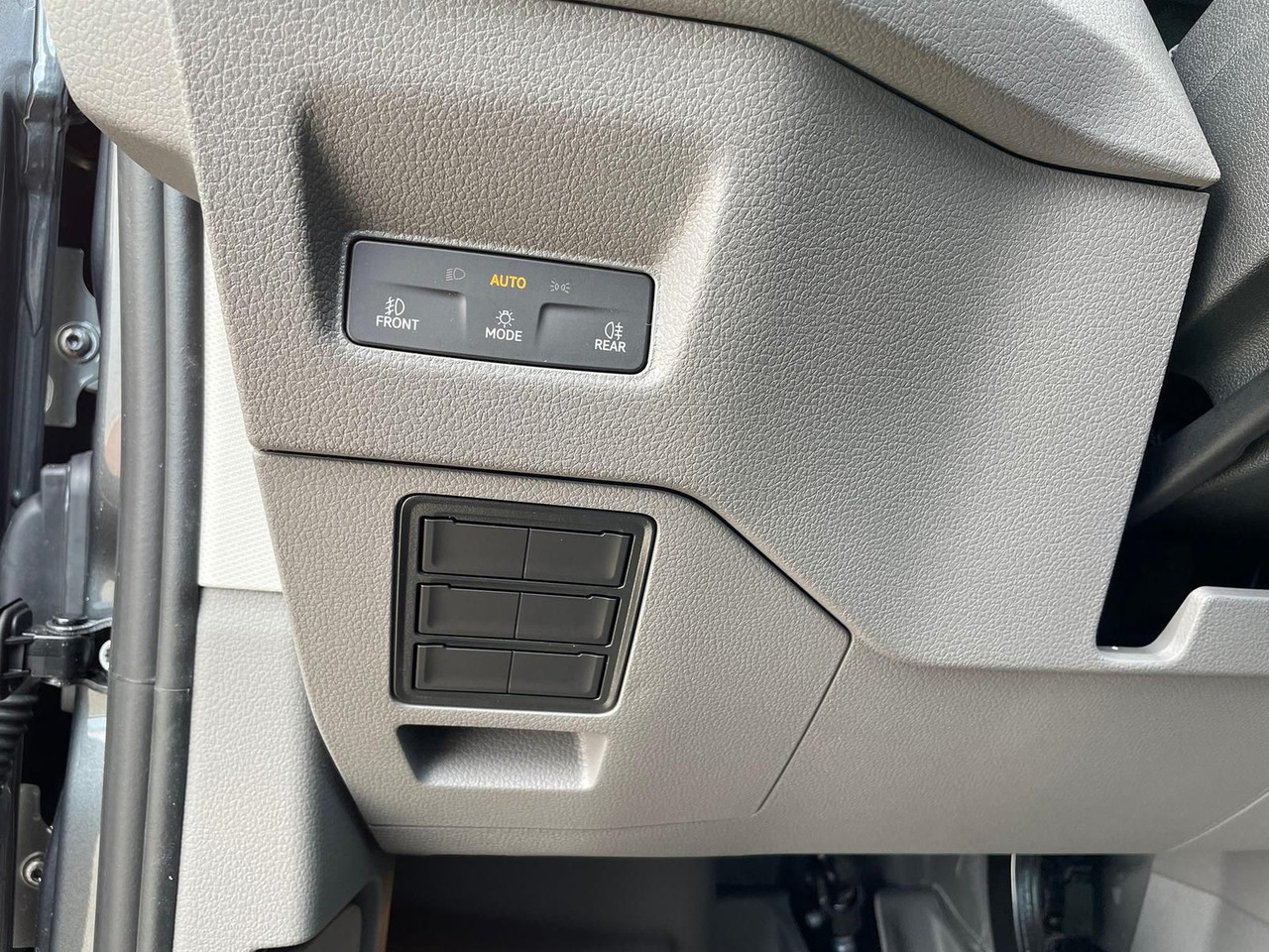 Caja abierta furgoneta, Furgoneta combi MAN TGE 3.180 Pritsche DOKA MR 4x4 ACC LED DIFF-SPER: foto 33 Caja abierta furgoneta, Furgoneta combi MAN TGE 3.180 Pritsche DOKA MR 4x4 ACC LED DIFF-SPER: foto 33