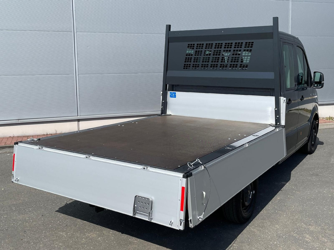 Caja abierta furgoneta, Furgoneta combi MAN TGE 3.180 Pritsche DOKA MR 4x4 ACC LED DIFF-SPER: foto 9 Caja abierta furgoneta, Furgoneta combi MAN TGE 3.180 Pritsche DOKA MR 4x4 ACC LED DIFF-SPER: foto 9