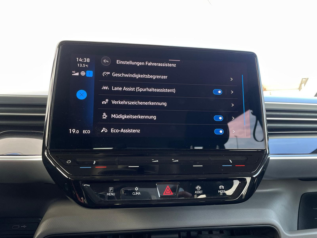 Furgoneta de pasajeros, Furgoneta eléctrica Volkswagen ID.Buzz KW Fahrwerk LM Felgen KLIMA PDC ACC DAB: foto 20