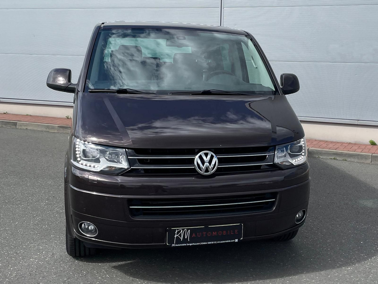 Volkswagen T5 Multivan Highline 4M LEDER AHK MFL - Furgoneta de pasajeros: foto 3 Volkswagen T5 Multivan Highline 4M LEDER AHK MFL - Furgoneta de pasajeros: foto 3