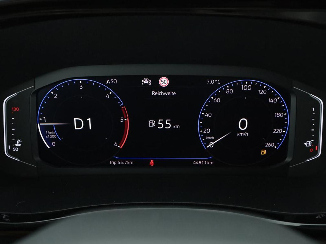 Volkswagen T6.1 Caravelle Comfortl LR 4M NAV el. Trittstufe - Furgoneta de pasajeros: foto 3 Volkswagen T6.1 Caravelle Comfortl LR 4M NAV el. Trittstufe - Furgoneta de pasajeros: foto 3