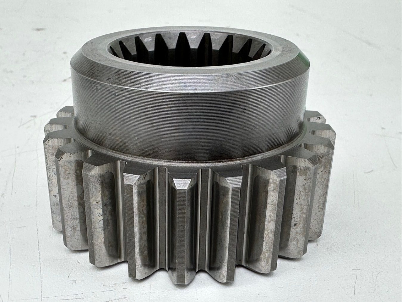 LIEBHERR Liebherr Sonnenrad ID-Nr.9442314. 450/044 - FAT450/044. R942, R954, R954B. #9442314.01.07# - Mando final para Excavadora de cadenas: foto 1 LIEBHERR Liebherr Sonnenrad ID-Nr.9442314. 450/044 - FAT450/044. R942, R954, R954B. #9442314.01.07# - Mando final para Excavadora de cadenas: foto 1