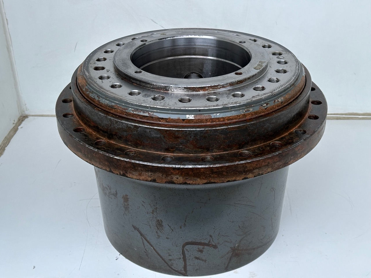 Liebherr Anschlußträger ID-Nr.90207972 mit Innenrad ID-Nr.944315903. FAT400P130-FAT400P139. R926,R928,R930,R934,R936,R938. #0993#0969#2064# - Mando final para Maquinaria de construcción: foto 3 Liebherr Anschlußträger ID-Nr.90207972 mit Innenrad ID-Nr.944315903. FAT400P130-FAT400P139. R926,R928,R930,R934,R936,R938. #0993#0969#2064# - Mando final para Maquinaria de construcción: foto 3