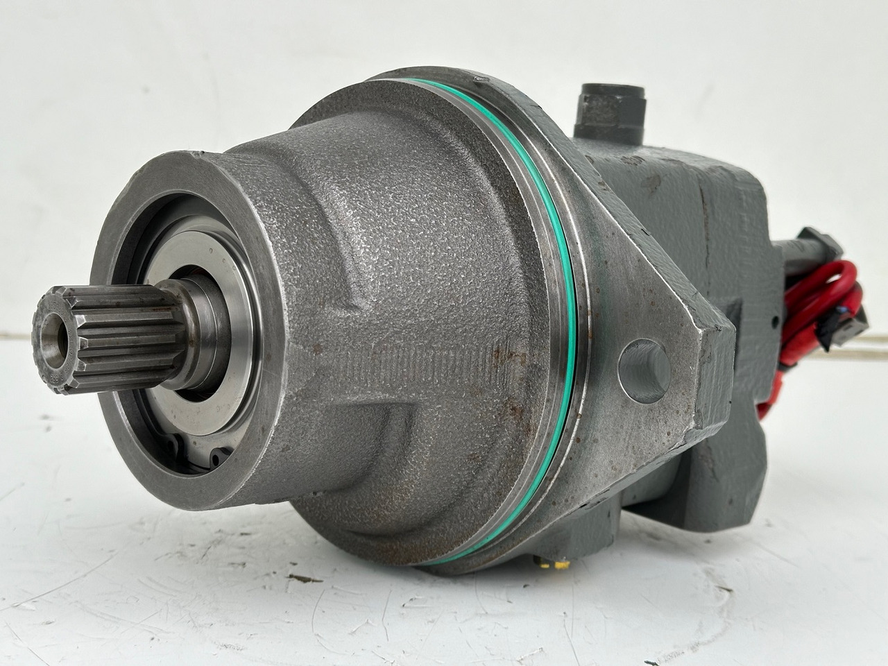 Liebherr Hydraulikeinbaumotor FMF045, ID-Nr.10132702. A924, LH30C, LH30M, LH35M, LH35MT, LH40C, LH40CP, LH40M, LH40MP, LH50CHR, LH50M, LH50MHR, LH50MT. #23.12.01058# - Motor hidráulico para Maquinaria de construcción: foto 3 Liebherr Hydraulikeinbaumotor FMF045, ID-Nr.10132702. A924, LH30C, LH30M, LH35M, LH35MT, LH40C, LH40CP, LH40M, LH40MP, LH50CHR, LH50M, LH50MHR, LH50MT. #23.12.01058# - Motor hidráulico para Maquinaria de construcción: foto 3