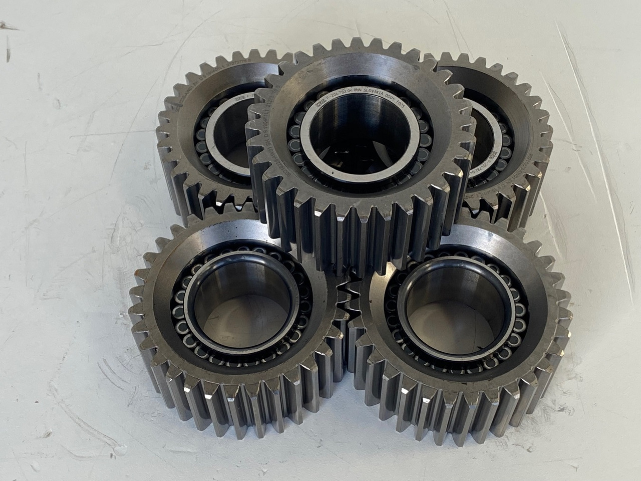 Liebherr Planetenrad ID-Nr.90216227. SAT300A1200. R926-1715 - R928-1715 - R930-1716. #P0161# - Reductor de giro para Maquinaria de construcción: foto 4 Liebherr Planetenrad ID-Nr.90216227. SAT300A1200. R926-1715 - R928-1715 - R930-1716. #P0161# - Reductor de giro para Maquinaria de construcción: foto 4