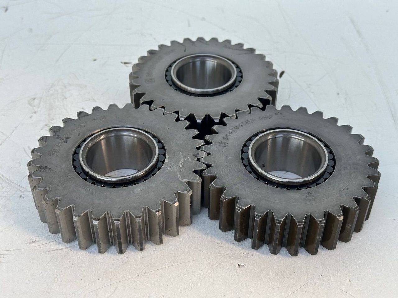 Liebherr Planetenrad ID-Nr.9442840 - ID-Nr.944284003. FAT350 - FAT350P022 - FAT350P059 - FAT350P062 - FAT350P068 - FAT350P079. LH22C, R313, R317, R900, R902, R904, R912, R914, R922, R924, R924 COMP - Mando final para Maquinaria de construcción: foto 2 Liebherr Planetenrad ID-Nr.9442840 - ID-Nr.944284003. FAT350 - FAT350P022 - FAT350P059 - FAT350P062 - FAT350P068 - FAT350P079. LH22C, R313, R317, R900, R902, R904, R912, R914, R922, R924, R924 COMP - Mando final para Maquinaria de construcción: foto 2